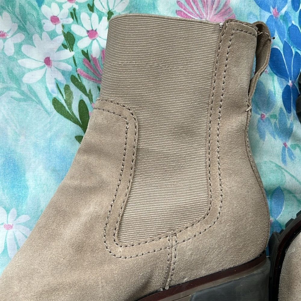 Rag & Bone Shiloh Mid Chelsea Suede Taupe Boots - 39.5 - Picture 11 of 17